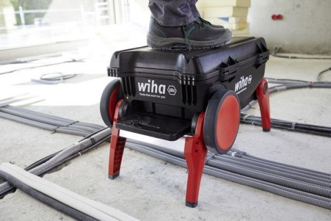 WALIZKA NARZĘDZIOWA DLA ELEKTRYKÓW XXL 4, 82CZ. WALIZKA NARZĘDZIOWA DLA ELEKTRYKÓW XXL 4, 82CZ.