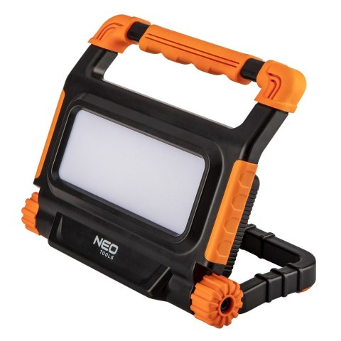 NAŚWIETLACZ AKUMULATOROWY 3000 LM SMD LED NAŚWIETLACZ AKUMULATOROWY 3000 LM SMD LED