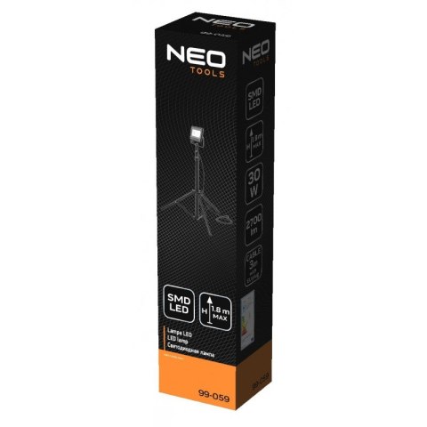REFLEKTOR POJEDYNCZY NA STATYWIE 30W LED 2700LM REFLEKTOR POJEDYNCZY NA STATYWIE 30W LED 2700LM