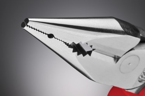 SZCZYPCE UNIWERSALNE Z OSTRO ZAKOŃCZONYMI SZCZĘKAMI PCV145MM SZCZYPCE UNIWERSALNE Z OSTRO ZAKOŃCZONYMI SZCZĘKAMI PCV145MM
