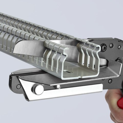 NOŻYCE DO TWORZYWA SZTUCZNEGO 110MM NOŻYCE DO TWORZYWA SZTUCZNEGO 110MM