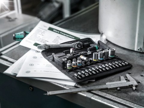 ZESTAW KLUCZY NASADOWYCH 1/4'' ZYLKOP 5-13MM, 28 CZ. ZESTAW KLUCZY NASADOWYCH 1/4'' ZYLKOP 5-13MM, 28 CZ.