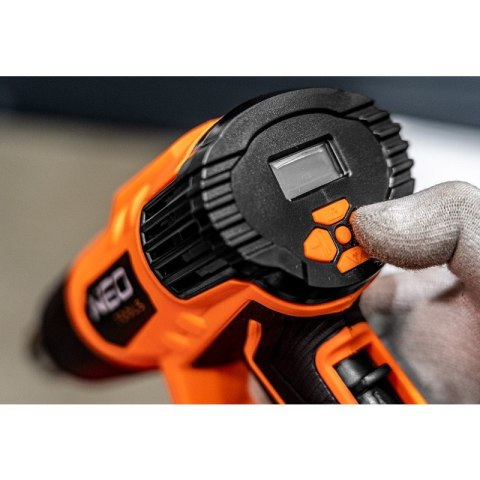 OPALARKA 2000W,ZAKRES TEM. 50-600OC,2 BIEGI, WALIZKA OPALARKA 2000W,ZAKRES TEM. 50-600OC,2 BIEGI, WALIZKA