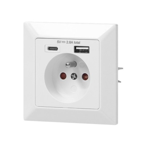 GNIAZDO POJEDYNCZE 2P+Z USB-A + USB-C WYJŚCIE GNIAZDO POJEDYNCZE 2P+Z USB-A + USB-C WYJŚCIE