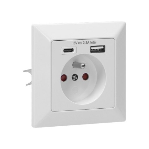 GNIAZDO POJEDYNCZE 2P+Z USB-A + USB-C WYJŚCIE GNIAZDO POJEDYNCZE 2P+Z USB-A + USB-C WYJŚCIE