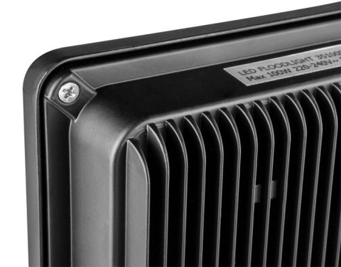REFLEKTOR POJEDYNCZY NA STATYWIE 100W LED 8500LM REFLEKTOR POJEDYNCZY NA STATYWIE 100W LED 8500LM